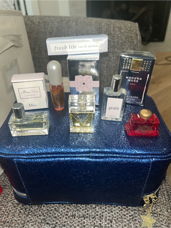 Assorted Other - Designer Set Of 9 Luxury Mini Perfumes